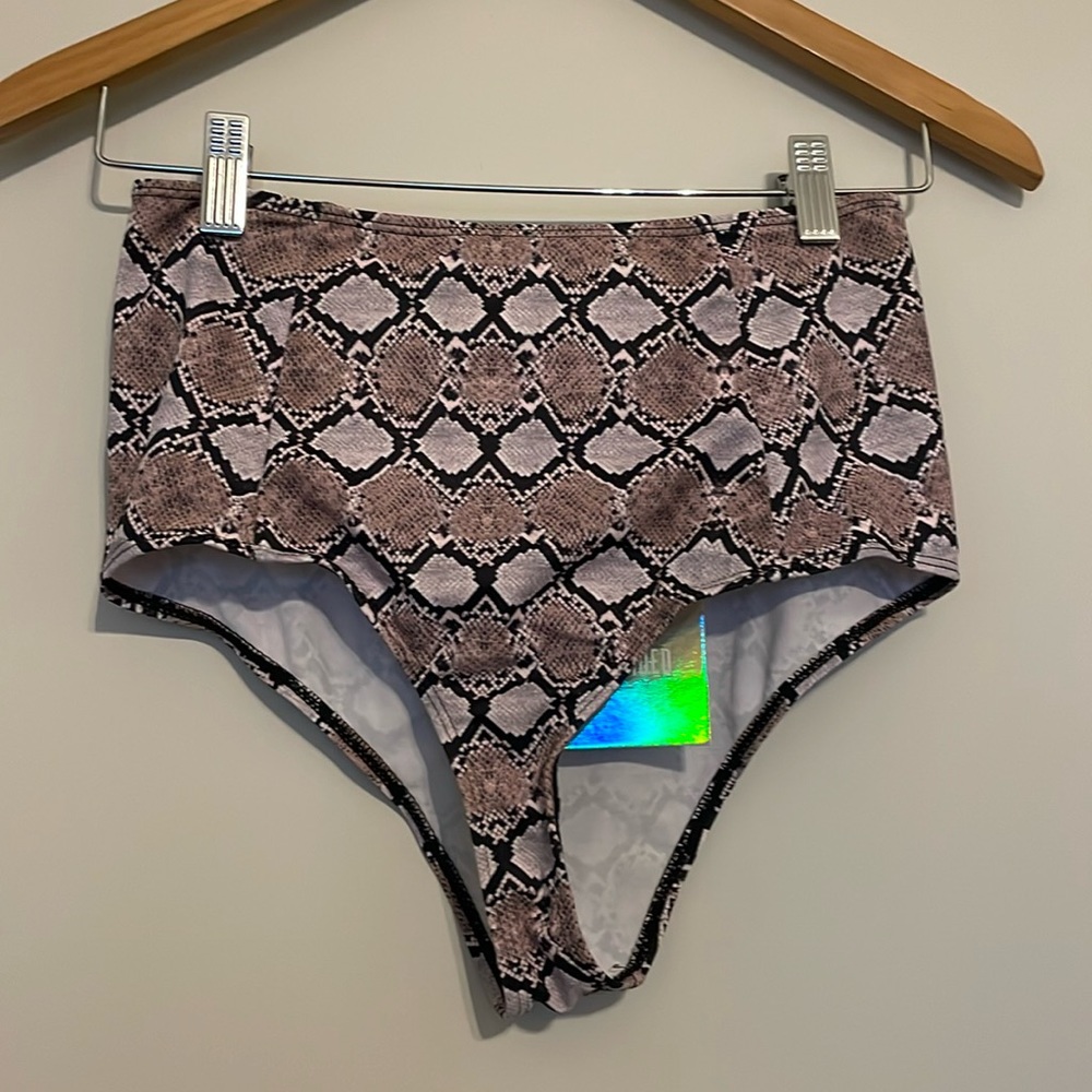 Missguided Mix & Match High Waisted Printed Multi Bikini Bottoms Sz 6 NWT